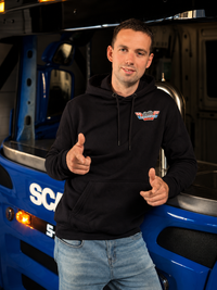 Rollin’ Logo Hoodie – Keep on Rollin’
